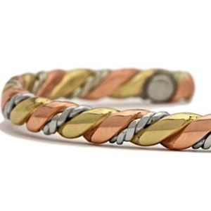 NEW Nepalese Cord Magnetic Bracelet by Sergio Lub